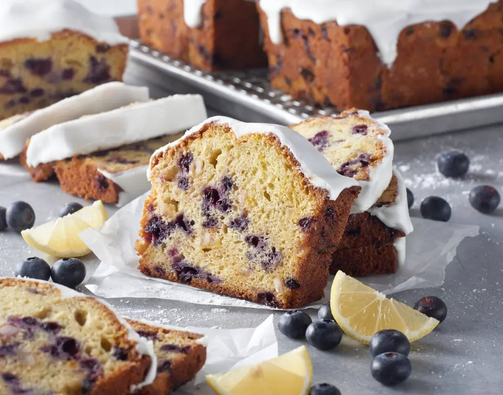 00356691_Cake_Blueberry_5594-1201x945-6b20035.webp