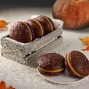 pumpkin_chocolate_whoopie_pie_recipe_banner.webp